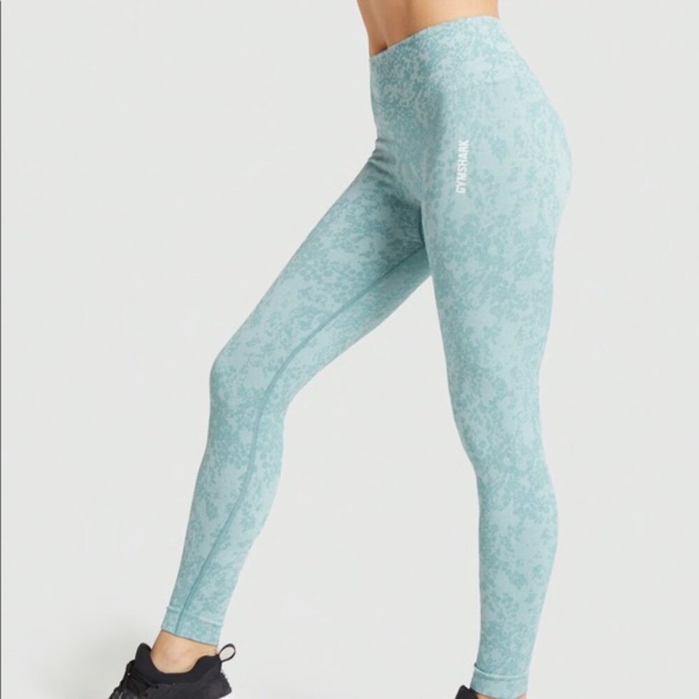 BRAND NEW. GYMSHARK Camo Seamless Leggings - Washed Jade